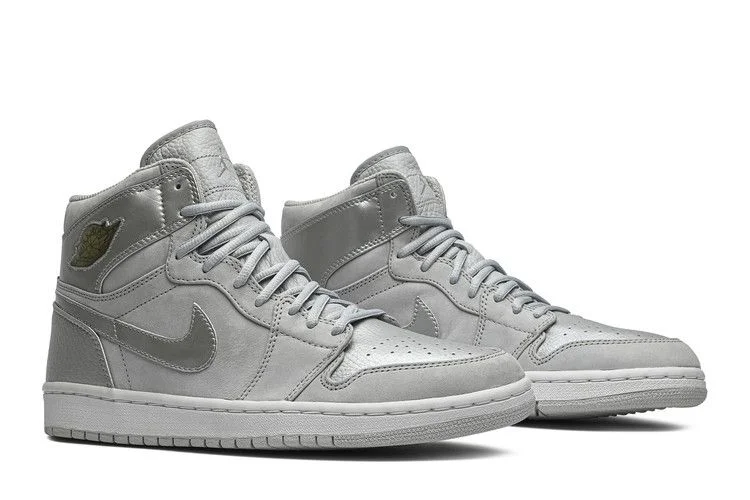 Krossovki-Air-Jordan-1-CO.JP-Metallic-Silver-2001-7