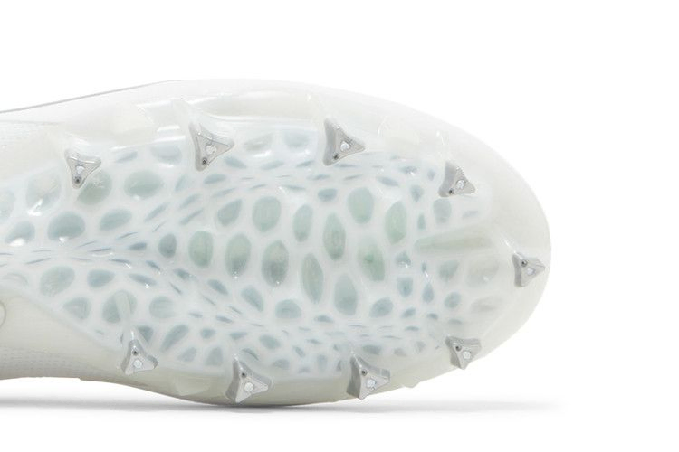 alpha-huarache-8-pro-white-metallic-silver-cw4439-100_04
