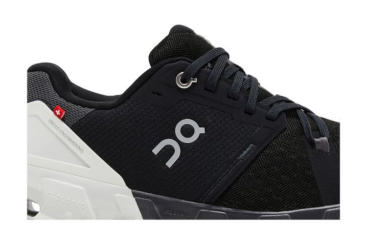 Кроссовки ON Wmns Cloudflyer 4 Wide 'Black White'