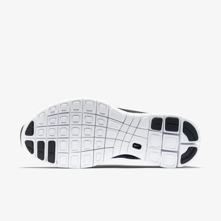 Krossovki-Nike-Free-Flyknit-NSW-3