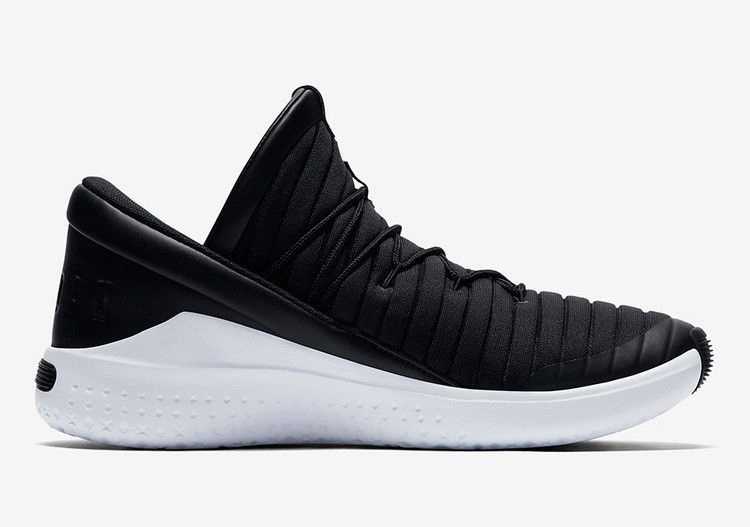 Кроссовки Air Jordan Flight Luxe