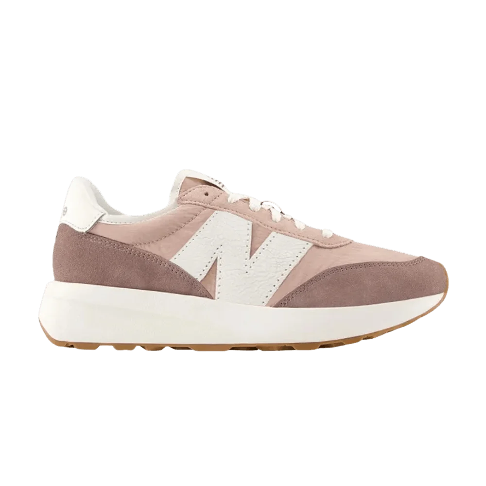 Krossovki-New-Balance-370-Brown-Beige