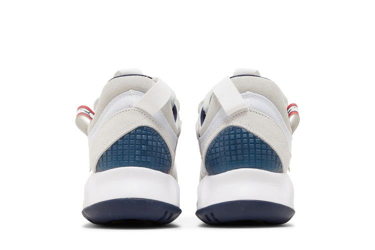 Кроссовки Paris Saint-Germain x Air Jordan Jordan MA2 'White Midnight Navy'