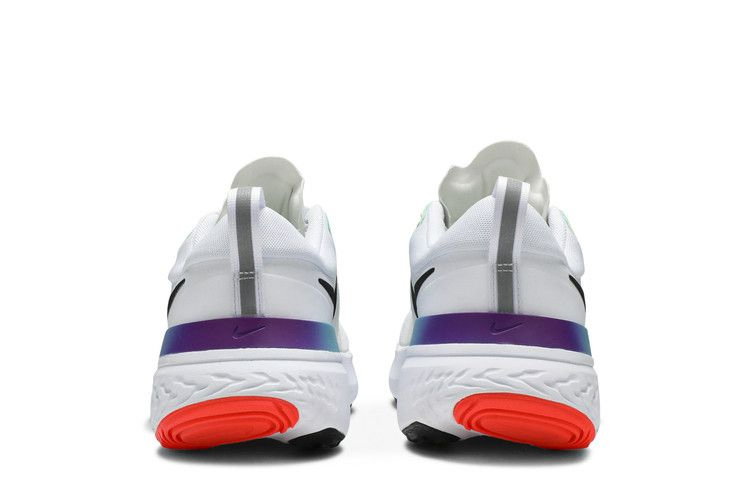 react-miler-ombre-cw1777-102_05