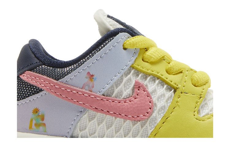 Кроссовки Xavier Schipani x Nike Dunk Low SB TD 'Be True - Trans Joy'