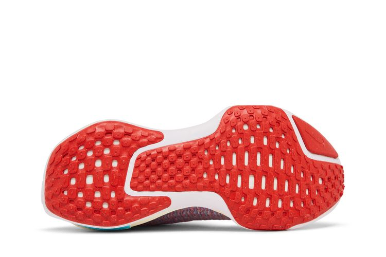 Кроссовки Nike Wmns ZoomX Invincible 3 'Pink Foam Racer Blue'