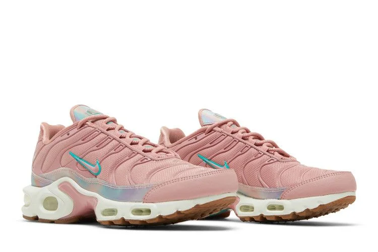 Krossovki-Nike-Wmns-Air-Max-Plus-SE-Red-Stardust-7