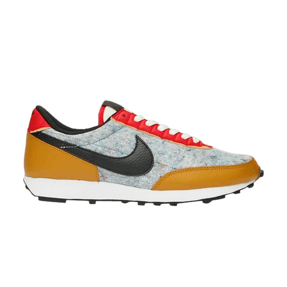 Krossovki-Nike-Wmns-Daybreak-QS-Gold-Suede