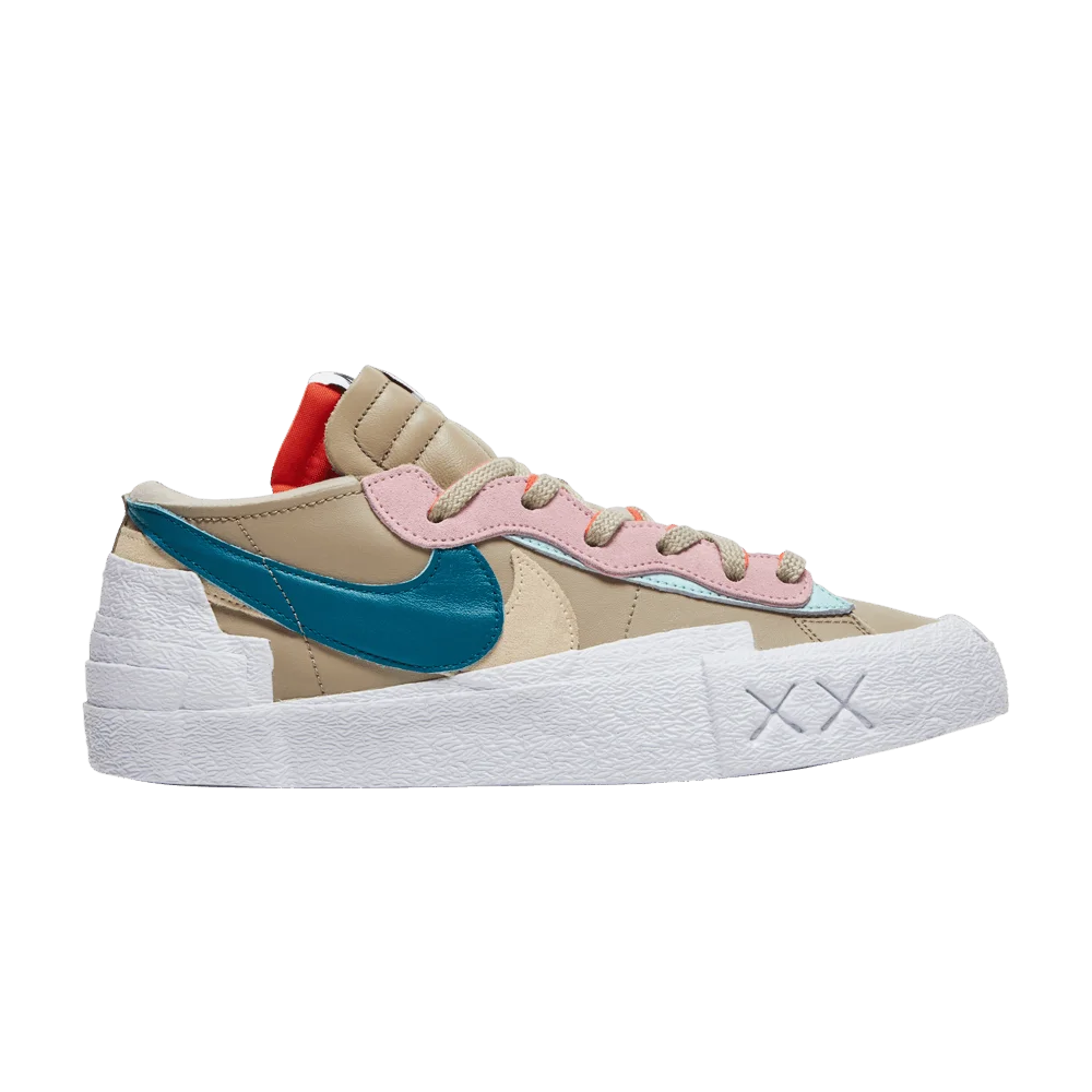 Кроссовки KAWS x sacai x Nike Blazer Low 'Reed'