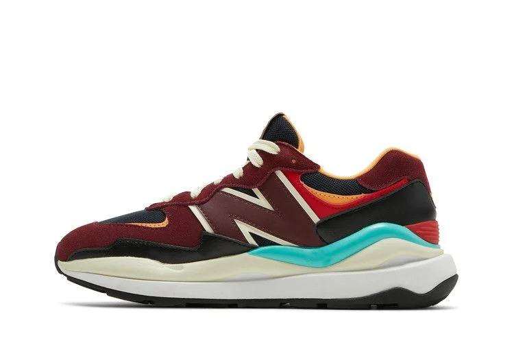 Кроссовки New Balance Wmns 57/40 'Classic Burgundy'