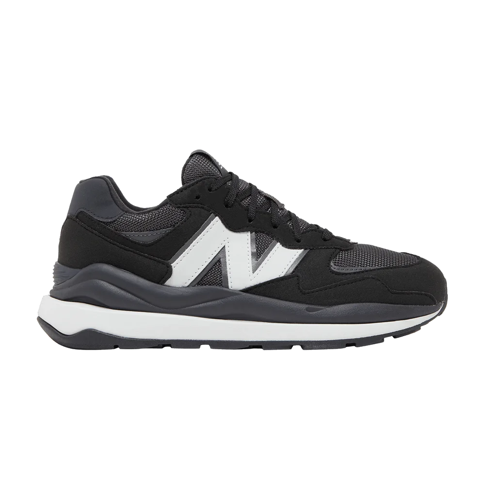 Krossovki-New-Balance-5740-Big-Kid-Black-White