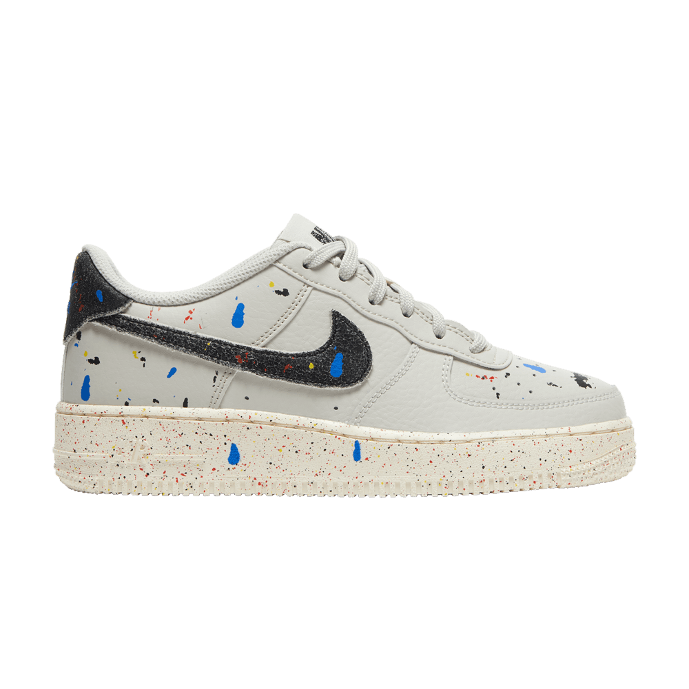 air-force-1-lv8-3-gs-paint-splatter-light-bone-dj2598-001