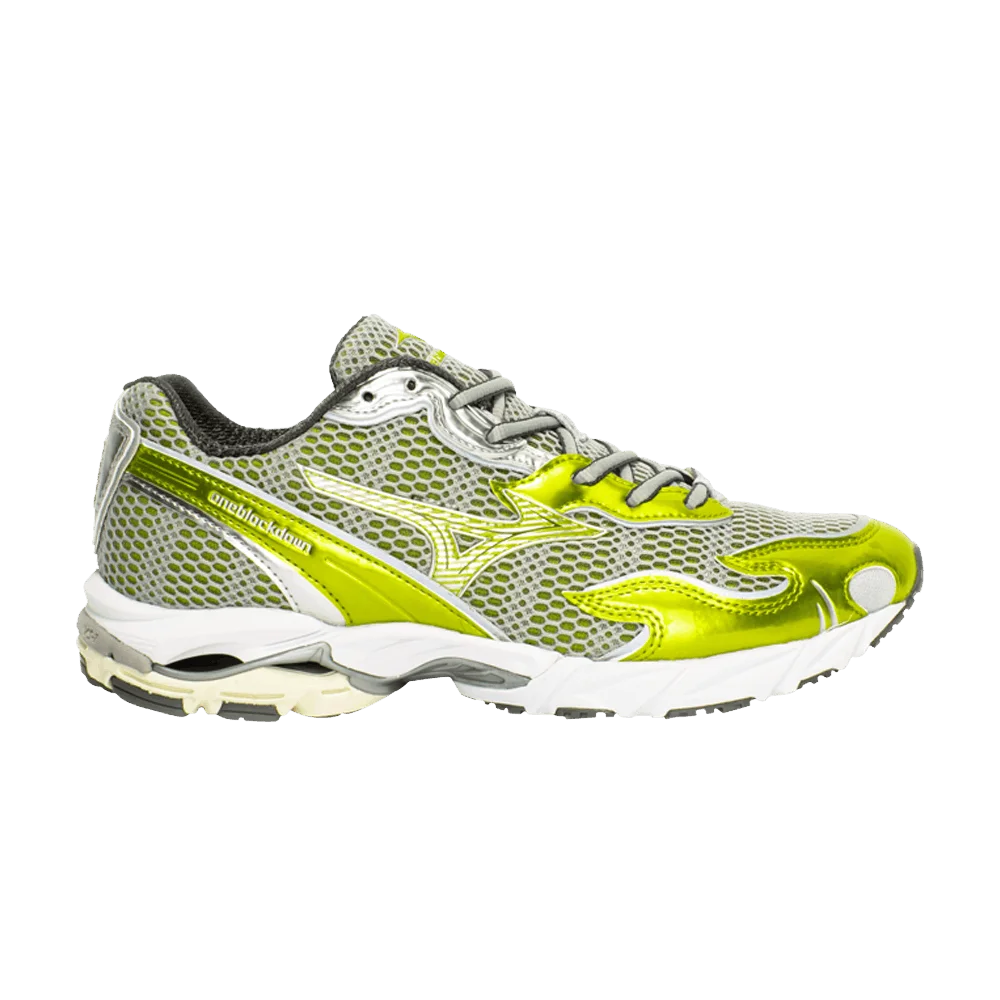 Кроссовки Mizuno One Block Down x Flame Wave 'Amazon'
