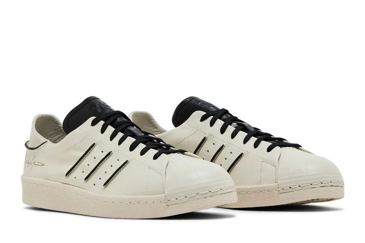 Krossovki-adidas-Y-3-Superstar-Talc-Black-7