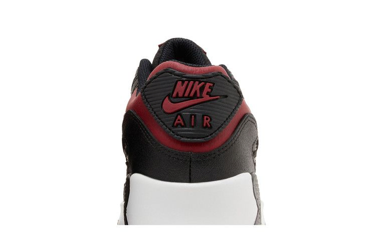 Кроссовки Nike Air Max 90 Leather GS 'Black Team Red'