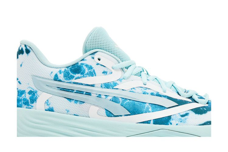 wmns-stewie-2-water-378318-02_01