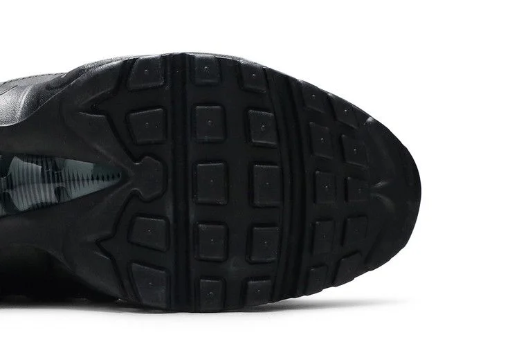 Кроссовки Nike Air Max 95 'Bred'
