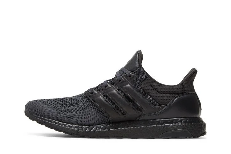 Кроссовки adidas UltraBoost 1.0 DNA 'Carbon'