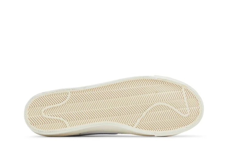 Кроссовки Nike Men's Blazer Mid '77 Vintage 'White Blue Red'