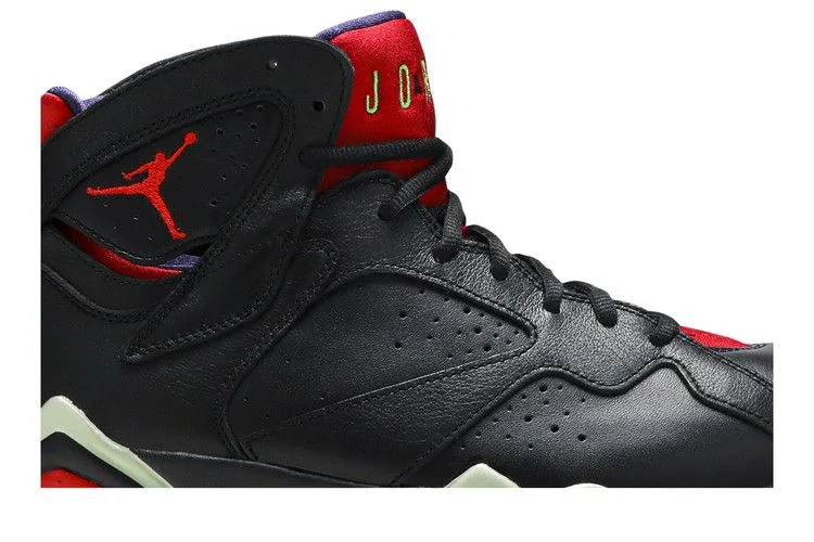 Кроссовки Air Jordan 7 Retro 'Marvin the Martian'