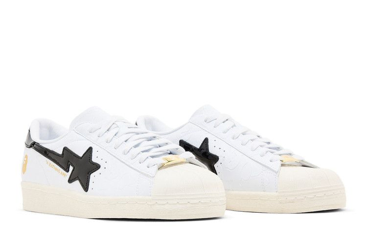 a-bathing-ape-x-superstar-vintage-white-black-jr2701_07-1
