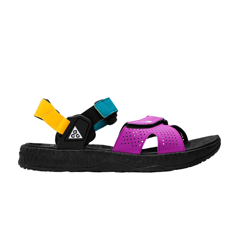 Nike-ACG-Air-Deschutz-Vivid-Purple