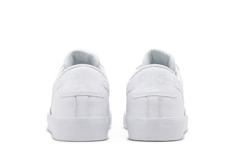 blazer-low-le-triple-white-aq3597-100_05