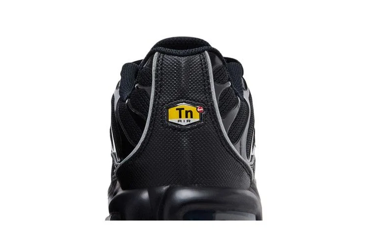 Кроссовки Nike Air Max Plus 'Black Reflective'