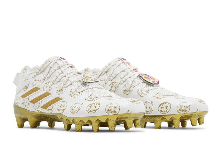 freak-22-big-mood-white-gold-metallic-gz6900_07