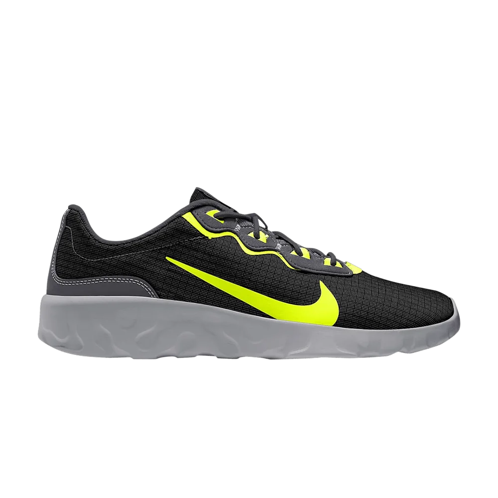 Krossovki-Nike-Explore-Strada-Black-Volt