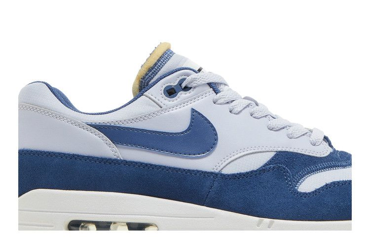 air-max-1-ghost-navy-ah8145-016_01