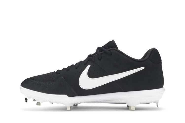 alpha-huarache-varsity-low-black-white-ao7960-001_02