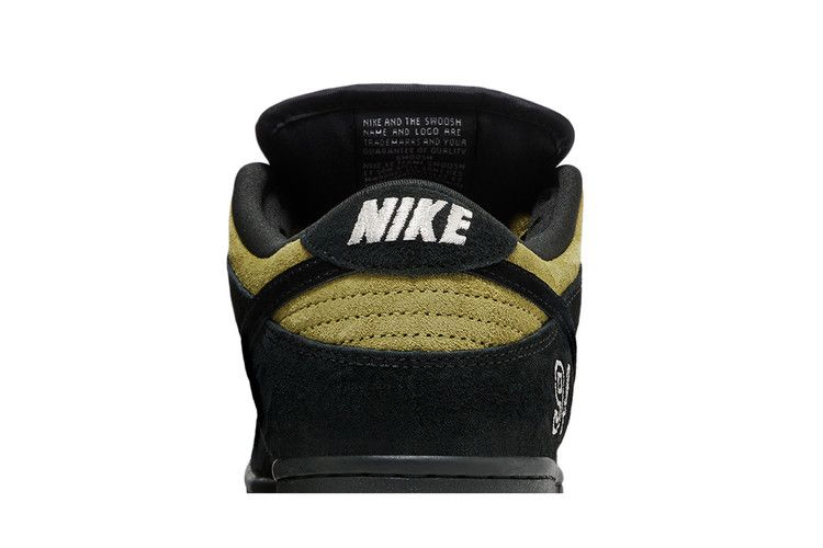 Кроссовки Supreme x Nike Dunk Low SB 'Camper Green'