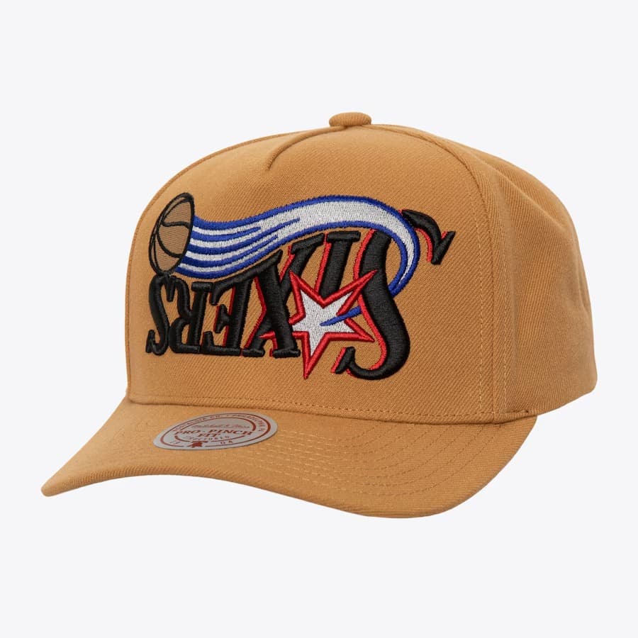 Бейсболка Mitchell & Ness Gold Philadelphia 76ers Hardwood Classics Upside Pro Snapback Hat