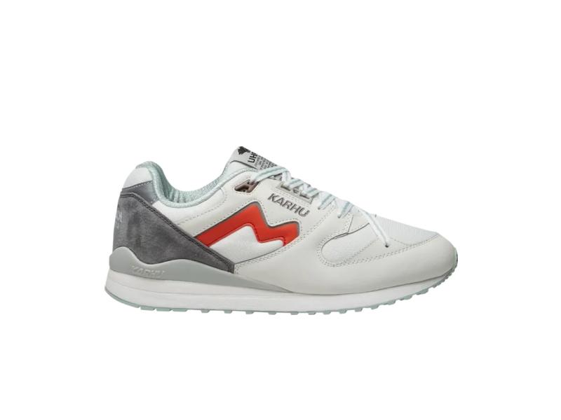 Karhu-Synchron-Classic-Land-of-Midnight-Sun
