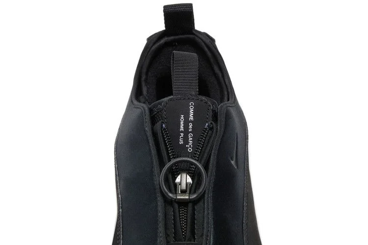 Krossovki-Comme-des-Garcons-Homme-Plus-x-Nike-Air-Sunder-Max-Black-9