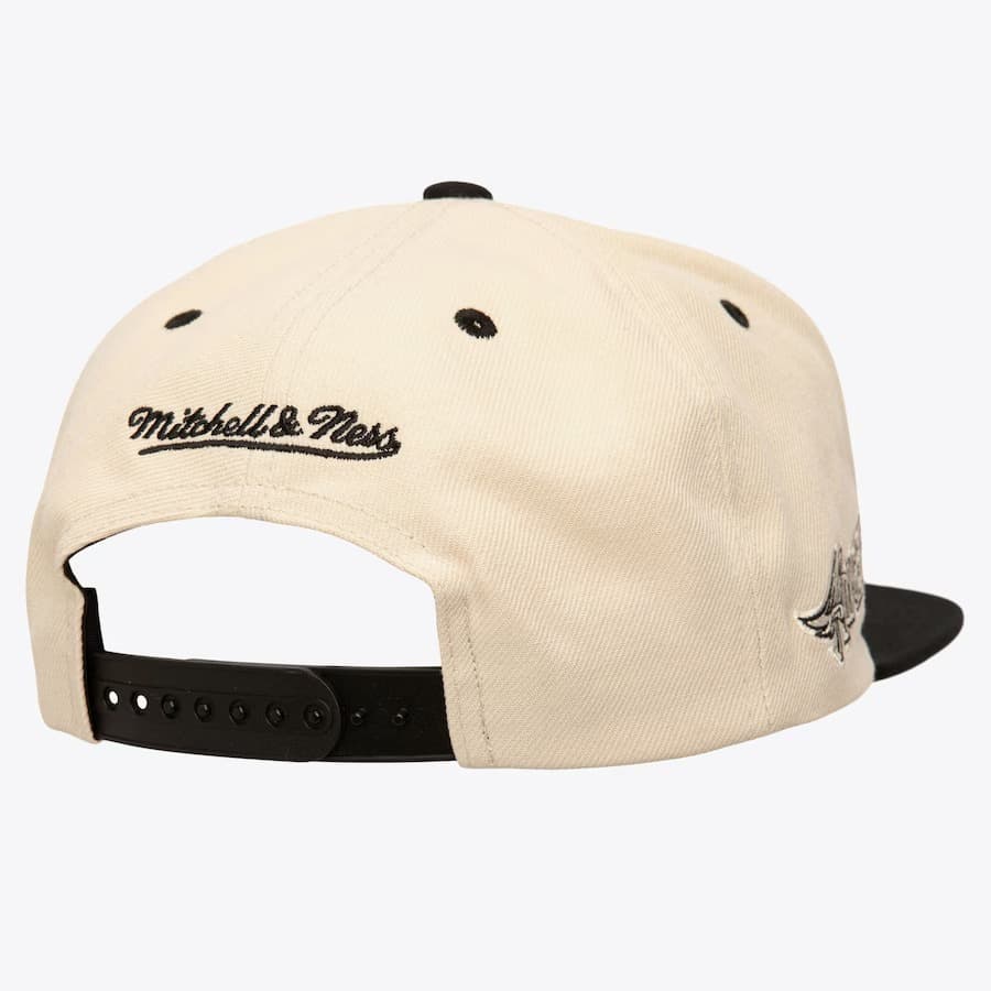 Бейсболка Mitchell & Ness Off White California Angels Cooperstown Collection Snapback Hat