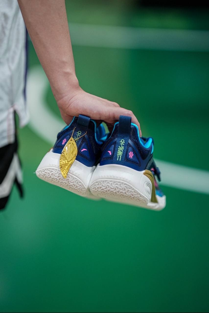 Anta-Kai-1-Playoffs-Pack-Navy-8