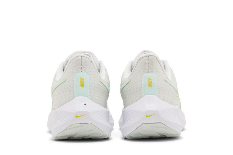 Кроссовки Nike Wmns Air Zoom Pegasus 39 'Pure Platinum Barely Green'