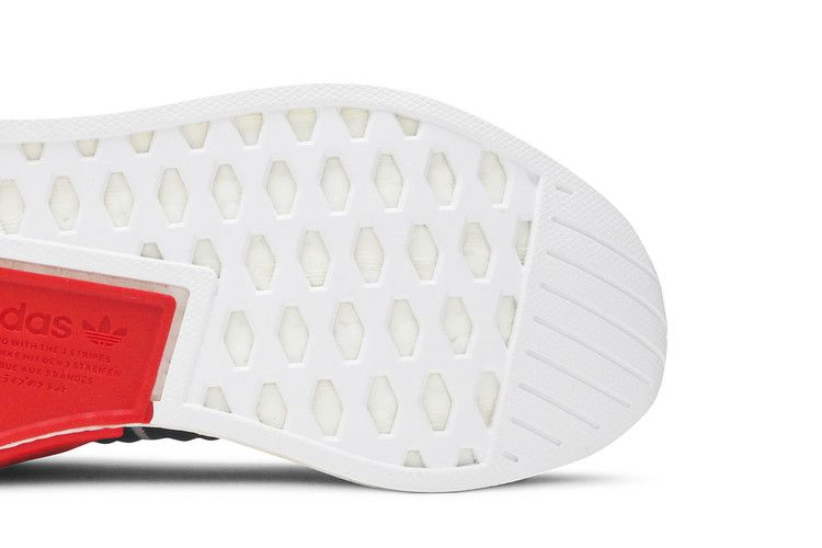 nmd_r2-pk-bb2952_04