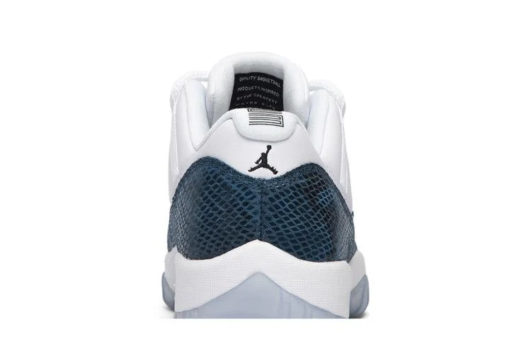 Кроссовки Air Jordan 11 Retro Low 'Navy Snakeskin' 2019