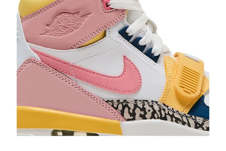 Кроссовки Air Jordan Legacy 312 GS 'White Coral French Blue'