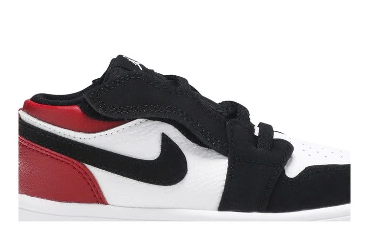 Krossovki-Air-Jordan-1-Low-ALT-TD-Black-Toe-1