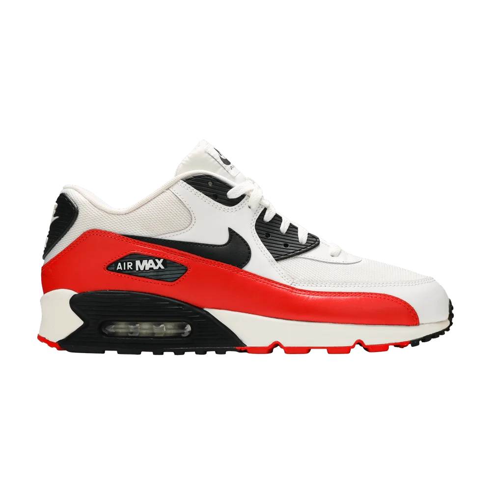 Krossovki-Nike-Air-Max-90-Essential-4