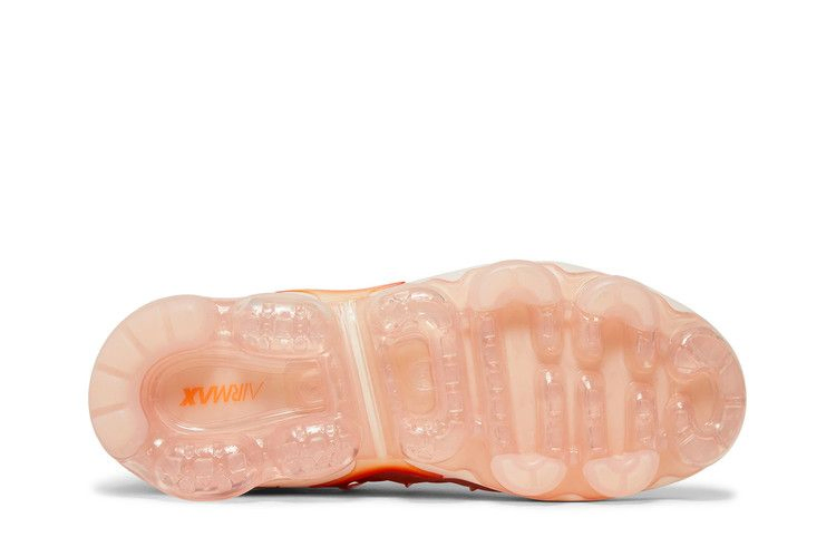 Кроссовки Nike Wmns Air VaporMax Plus 'Guava Ice'