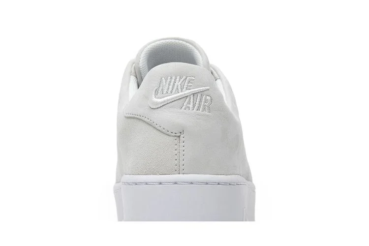 Krossovki-Nike-Wmns-Air-Force-1-Sage-XX-The-1-Reimagined-6