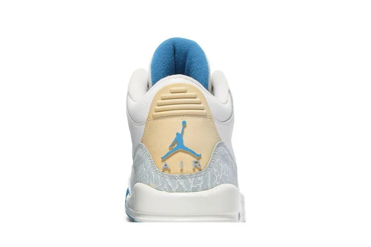 Кроссовки Wmns Air Jordan 3 Retro 'Harbor Blue'