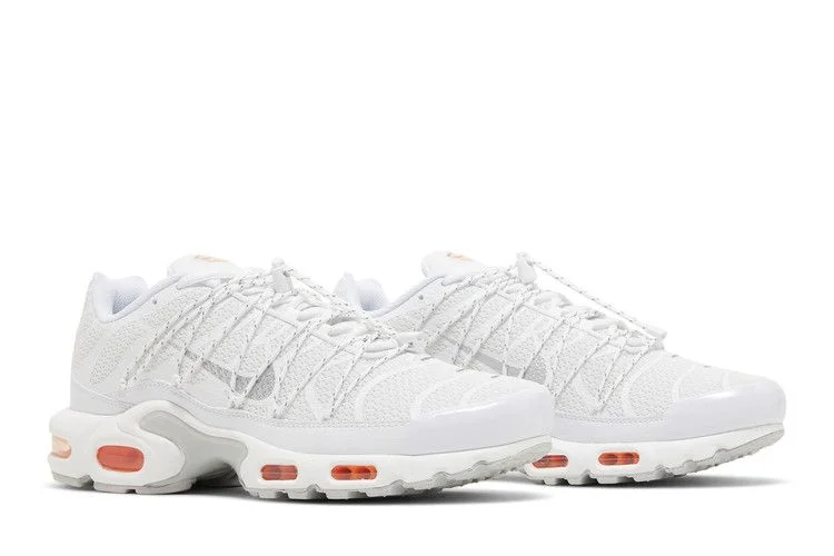 Krossovki-Nike-Air-Max-Plus-Utility-White-Safety-Orange-7