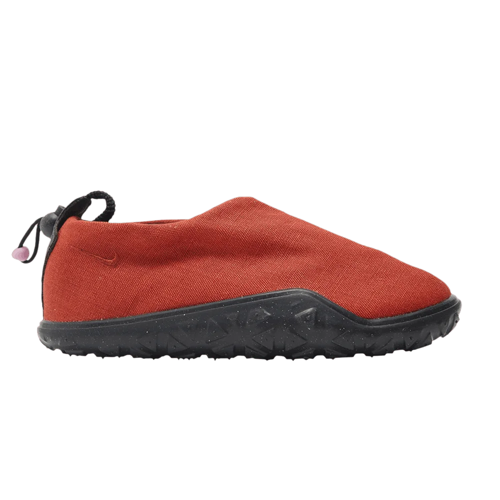 Nike-ACG-Moc-Rugged-Orange
