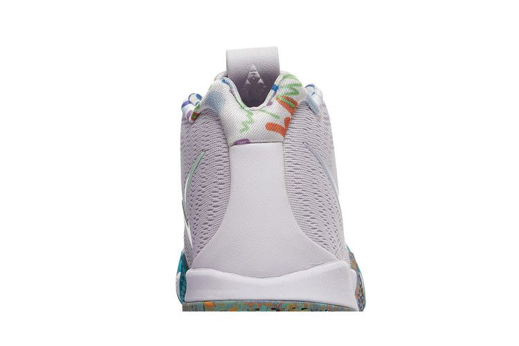 Кроссовки Nike Kyrie 4 GS '90s'